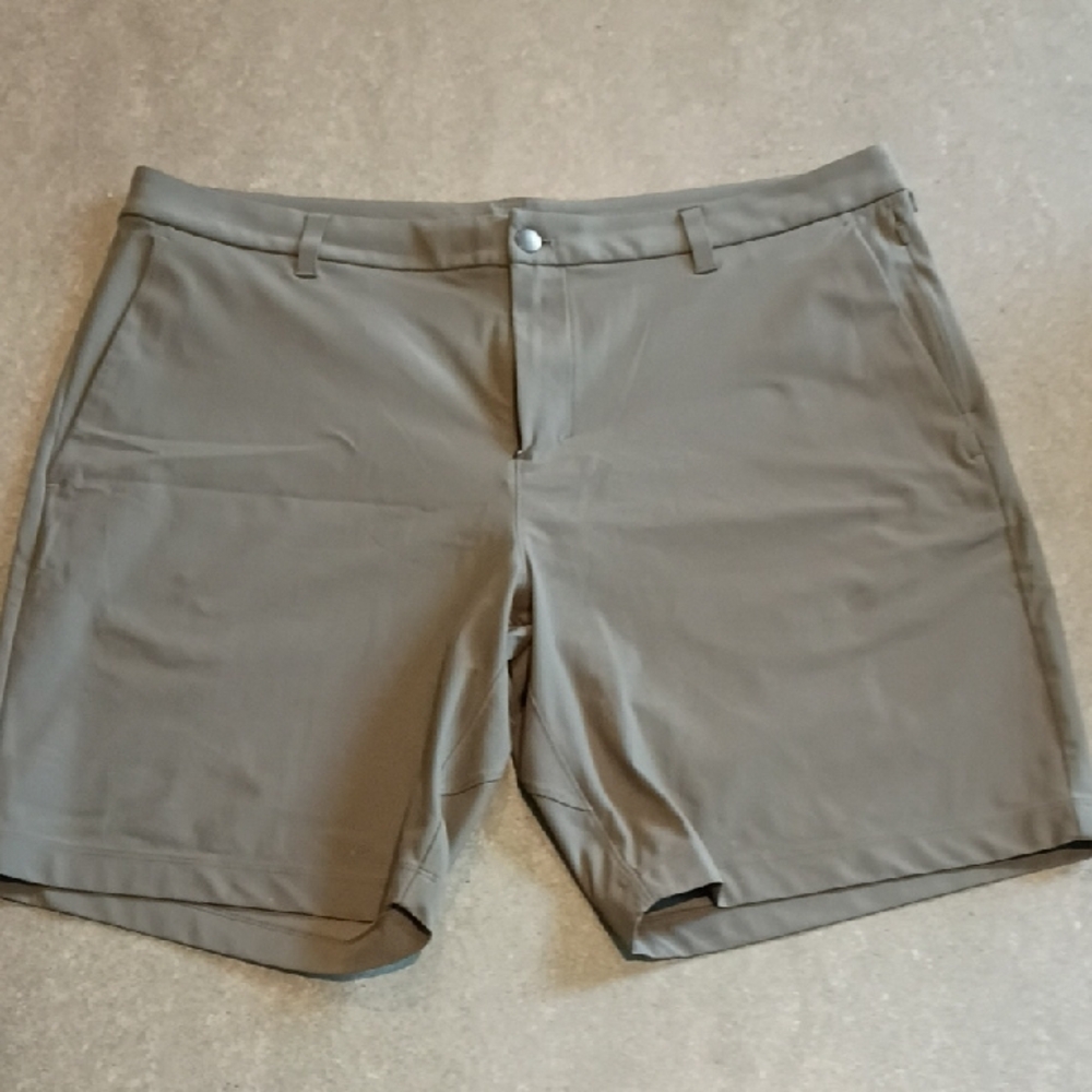 Lululemon Men's Tan Shorts